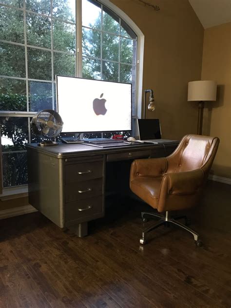 Craigslist standing desk - https://www.wayfair.com/furniture/pdp/inbox-zero-fezibo-height-adjustable-standing-desk-w004570405.html Over $200 brand new standing desk for $80 Moving out sale!